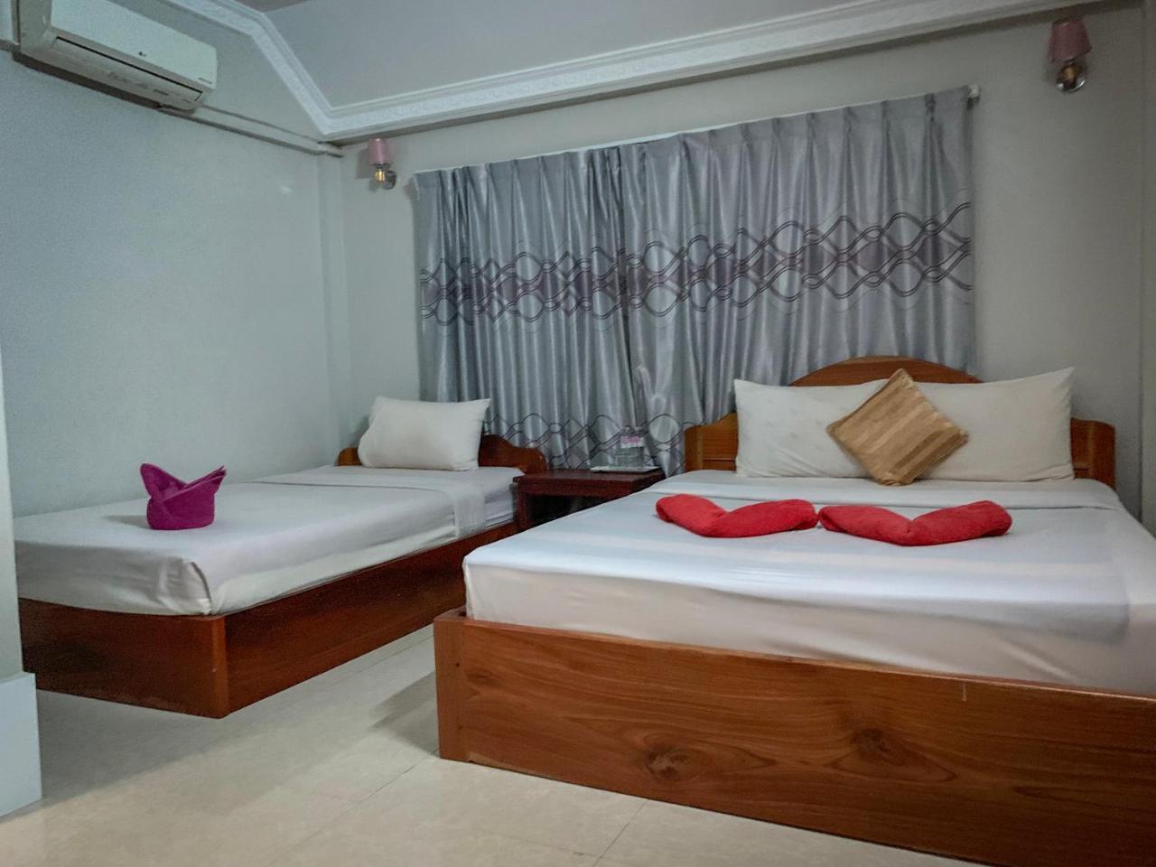 Damnak Riverside Villa Siem Reap Ngoại thất bức ảnh