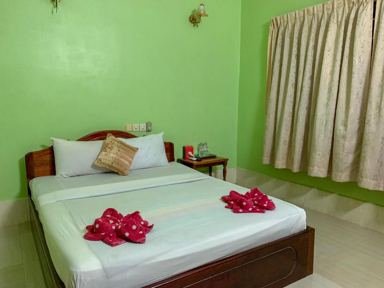 Damnak Riverside Villa Siem Reap Ngoại thất bức ảnh